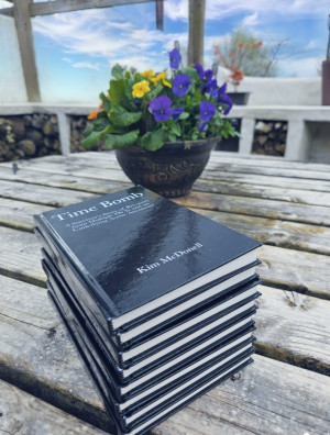 Time Bomb: A Survivor’s Story of Recovery from an Aortic Aneurysm: A Survivor's Story of Recovery from Multiple DVTs and an Underlying Aortic Aneurysm